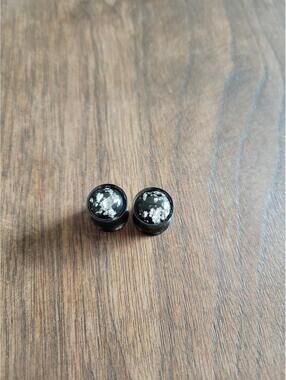 Pair of Black Ear Plugs with Silver Foil Inlay
